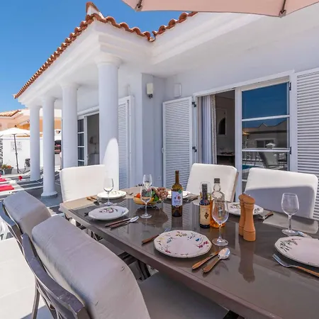 ヴィラ Tiffany 14 *